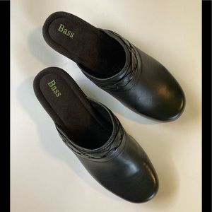 Bass blk leather clogs 11M braid embellished $55 firm.